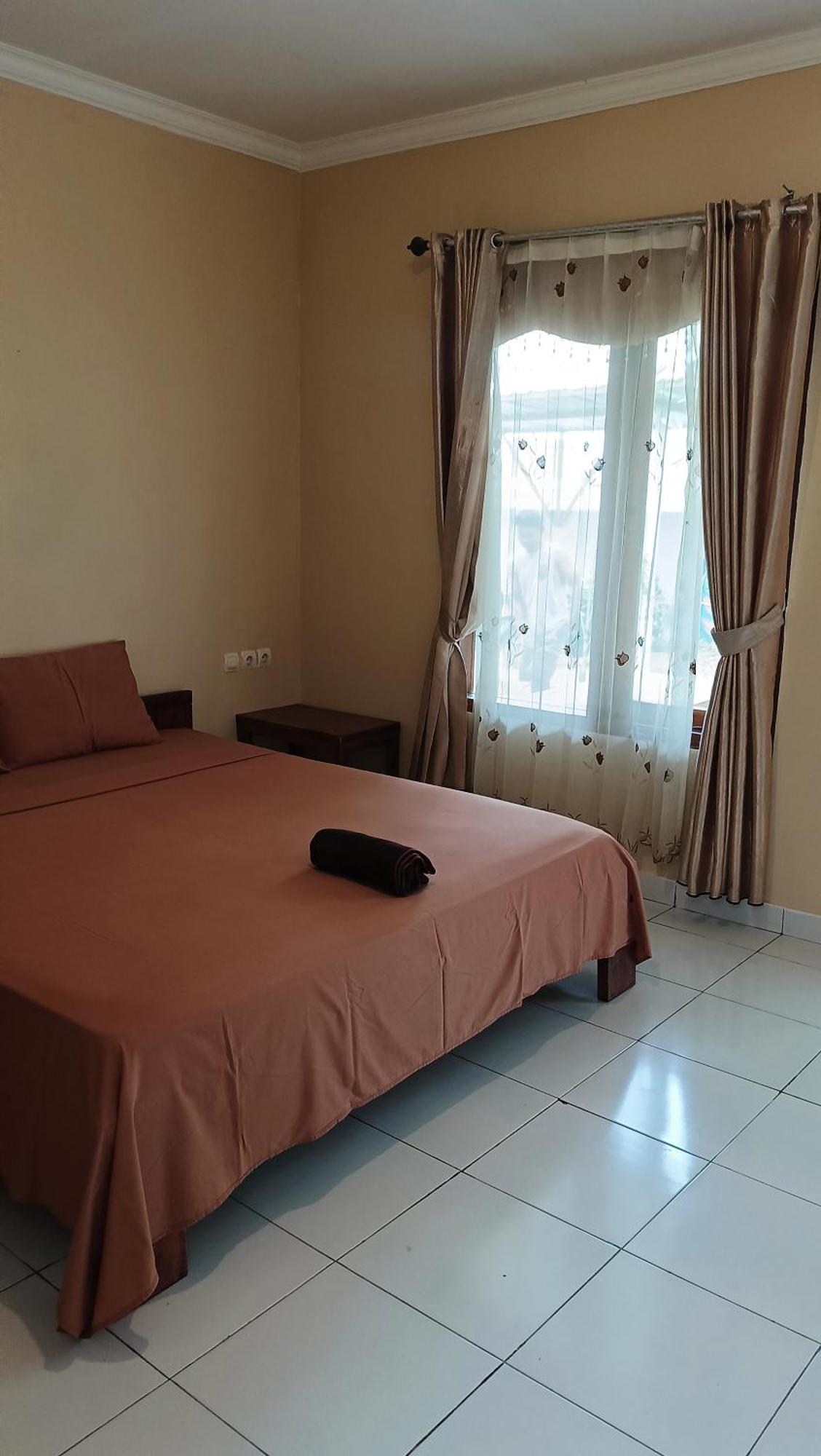 Tiga Spies Hostel Kuta  Dış mekan fotoğraf